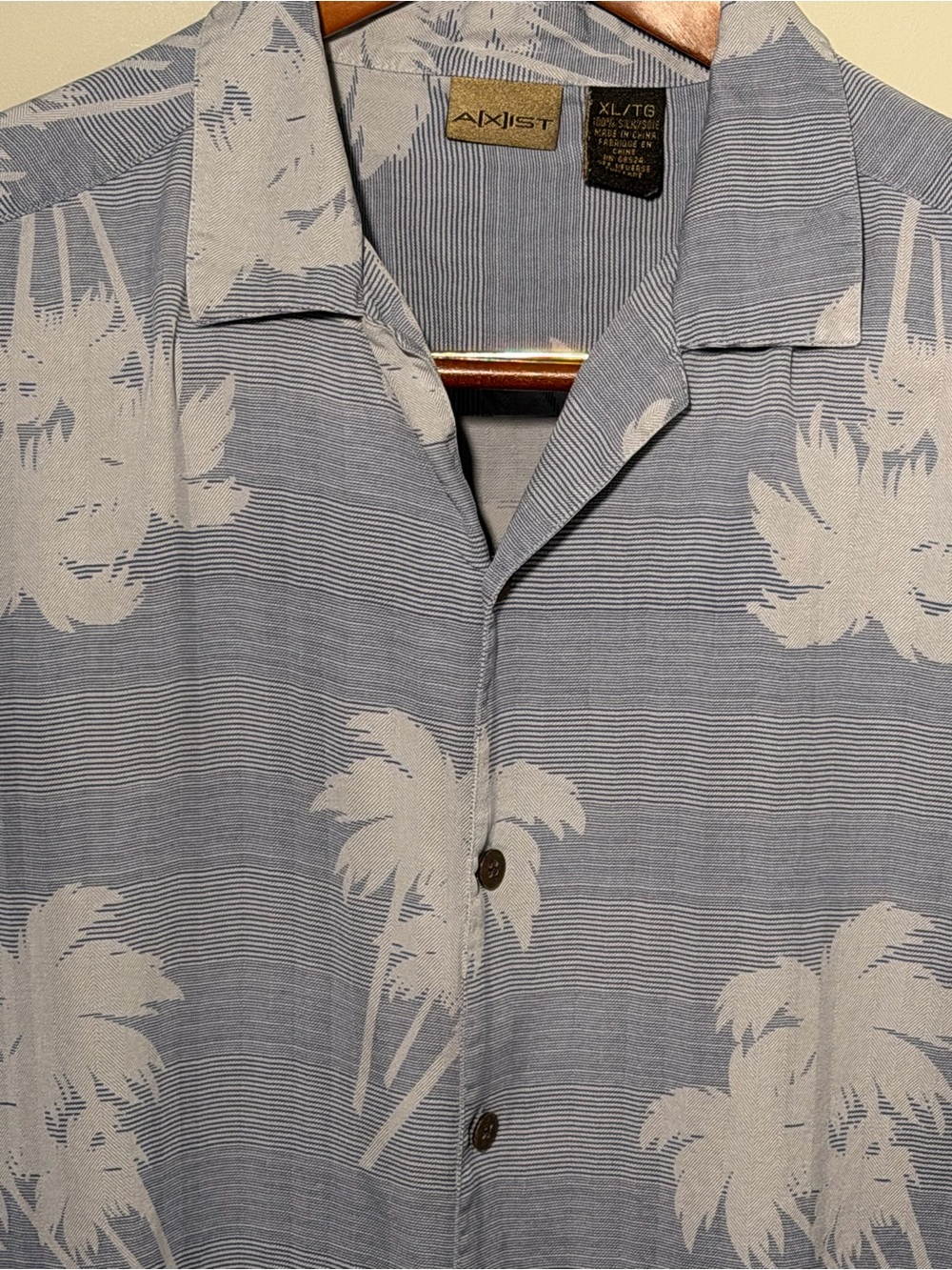 Axist Island Style Light Blue Shirt with Cream Palm Print 100% Silk